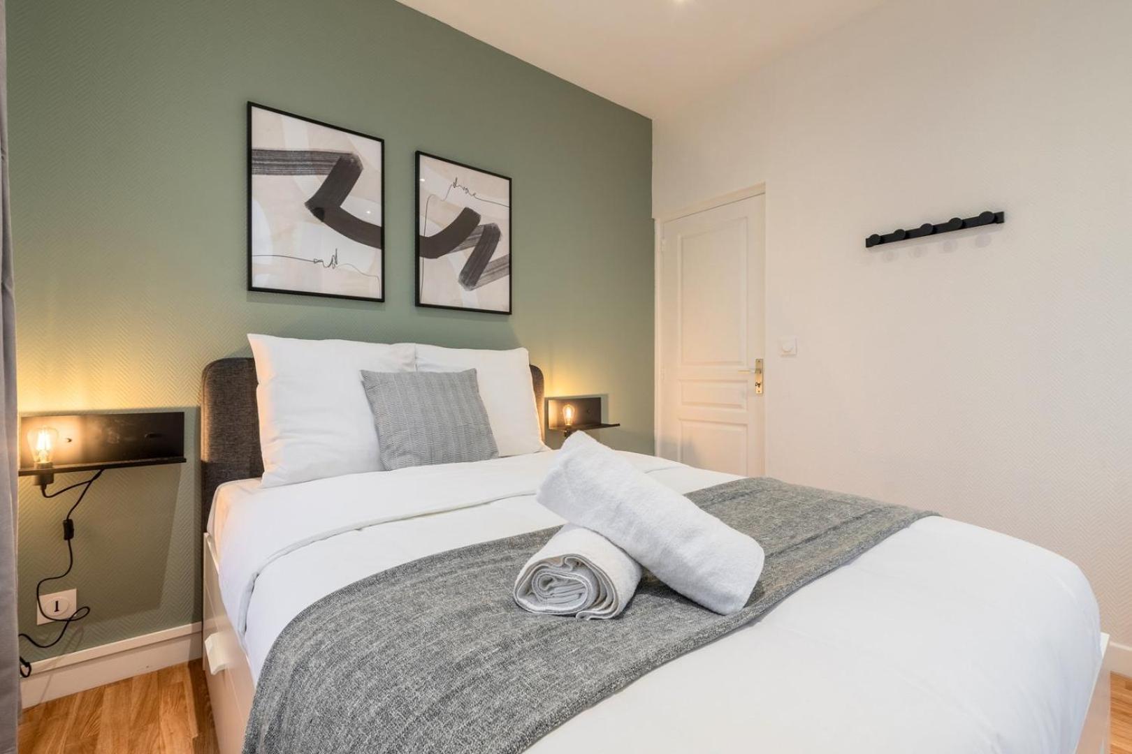 Apartment For 4 In Front Of Lille Flandres Station Buitenkant foto